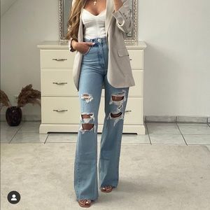 Zara high waisted jeans bloggers fav